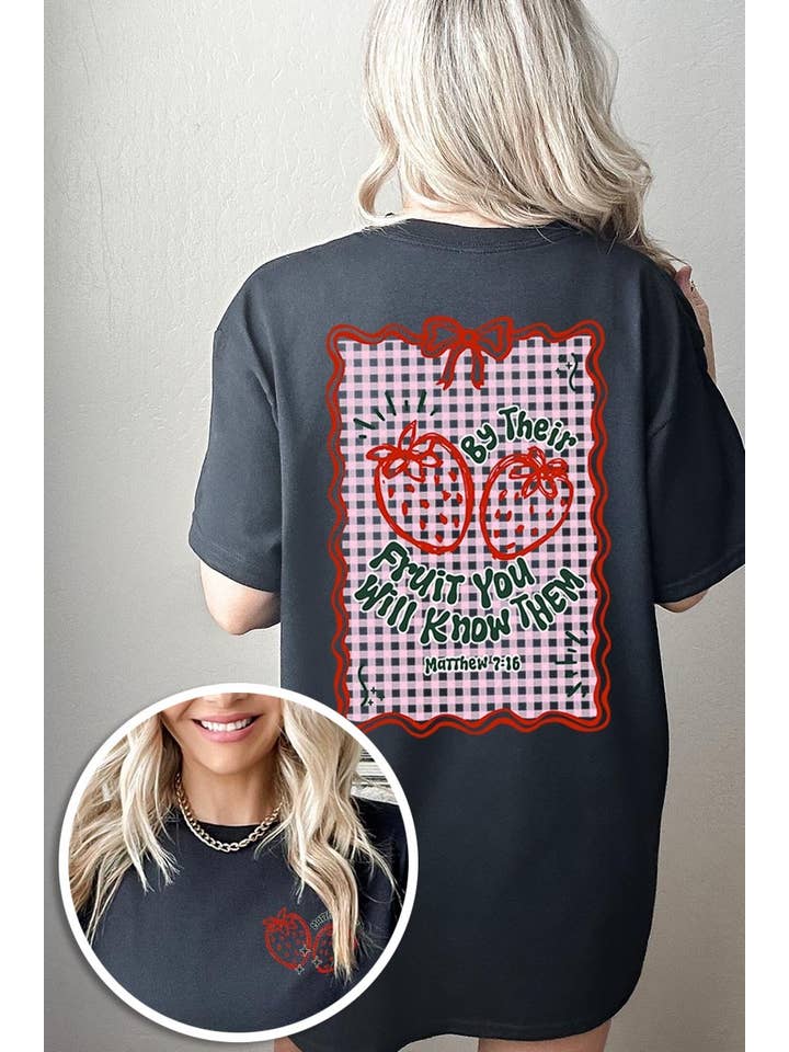 COLORBEAR - Vendita all'ingrosso Maglietta stampata - Donna - Maglietta in cotone pesante con grafica di fragole By their Fruit12