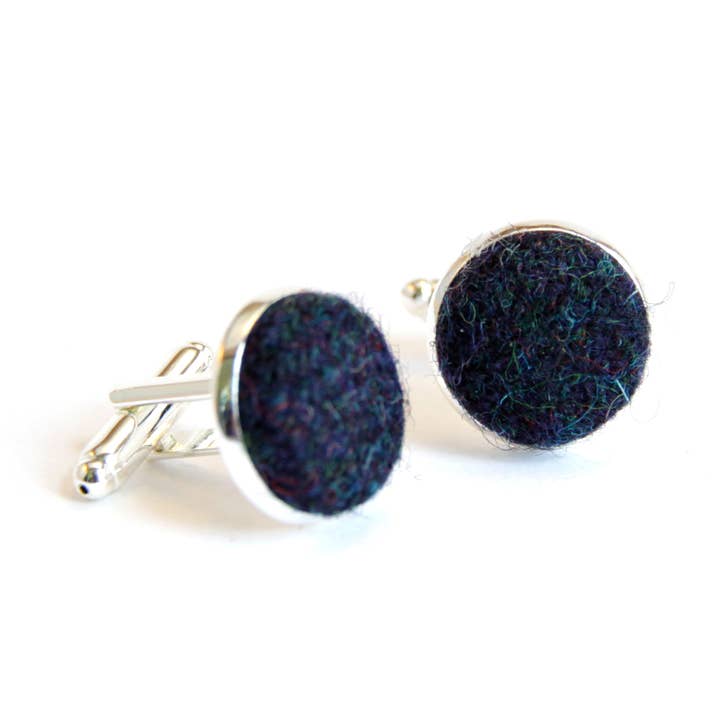 Boutons de manchette en tweed - Blue Herringbone pour la vente par The Edinburgh Bow Tie Co.