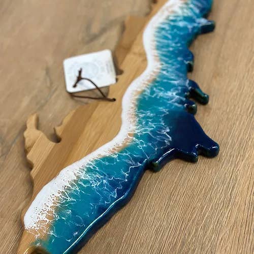Resin Vibes by MB - Wholesale Cheese Board - Michigan Upper Peninsula Beach Charcuterie Board2