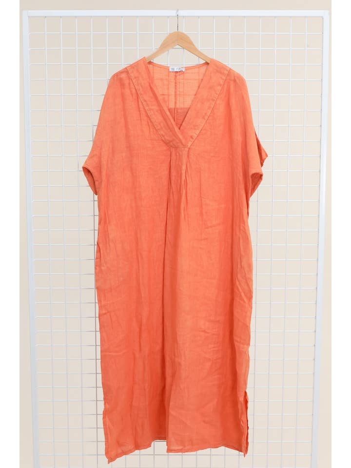 la maison des fibres naturelles - Wholesale Dress - Women's - Long dress v-neck 62733 100% linen46