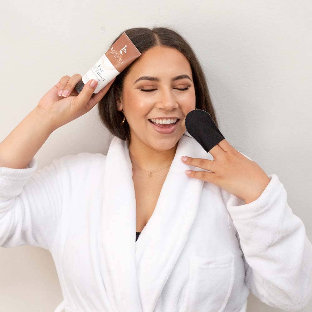 Beauty By Earth - Wholesale Self-Tanner - Self Tanner Face Lotion 3oz (2 Shades)9