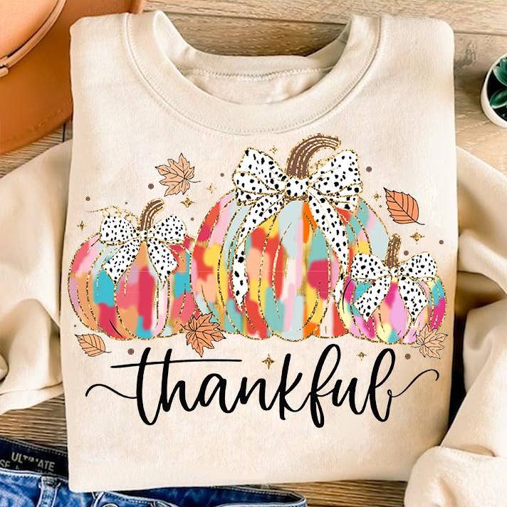 Buntes glitzerndes Kürbis-Sweatshirt, mädchenhaftes Herbst-Kürbis-T-Shirt für den Großhandel von NVC Ecommerce LLC