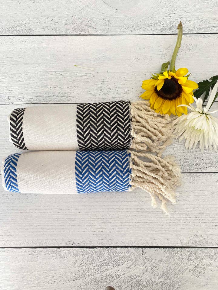 Hand Towel Miami Bicolor Stripes for wholesale by Scents and Feel