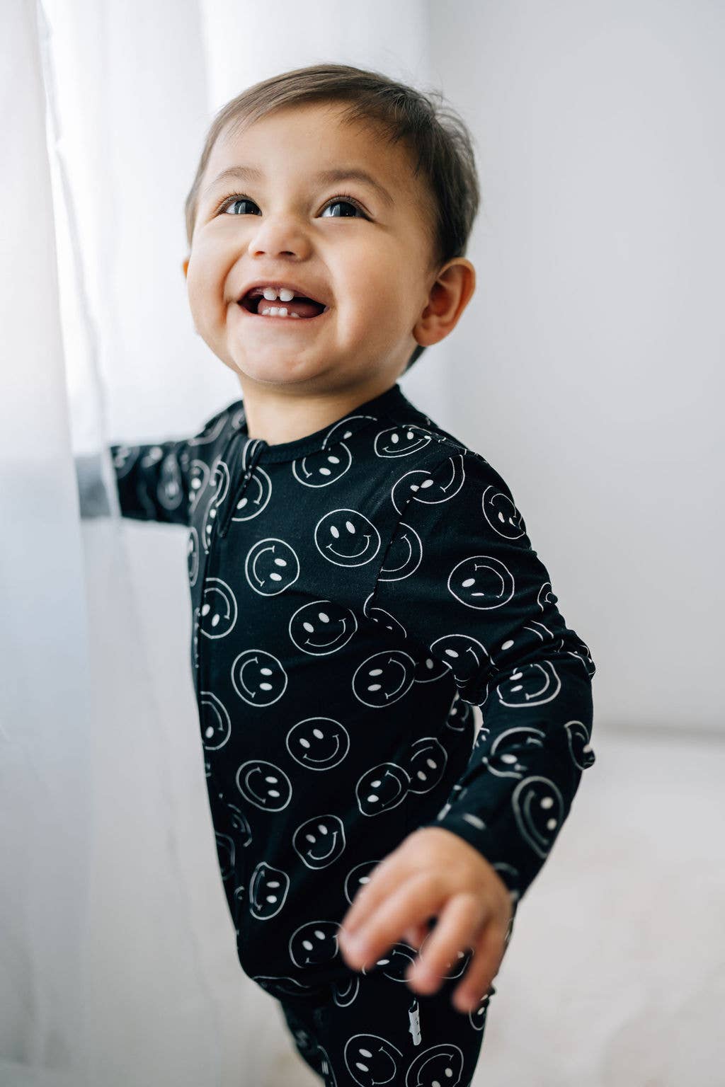 Cozy Dreamerz - Wholesale Sleepsuit - Baby - Happy - Bamboo Sleeper2