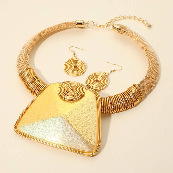 Sensibling Corp. - Wholesale Jewelry Set - Bold Resin Geometric Pendant Accent Statement Necklace1