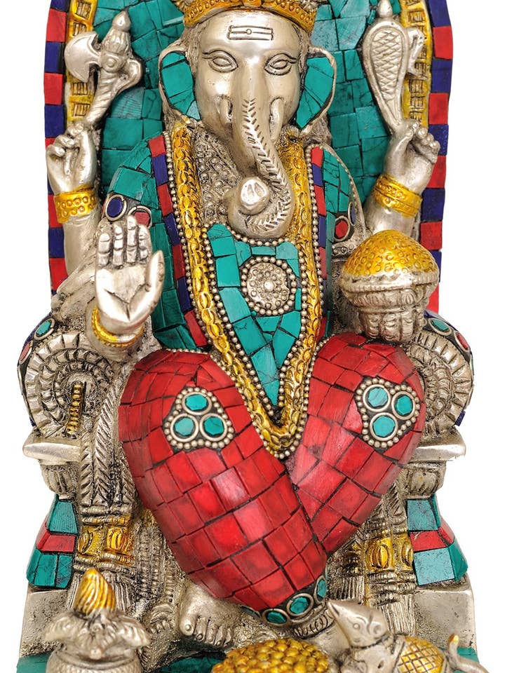 Ganesha a quattro braccia da 22,9 cm seduto su trono in ottone | Fatto a mano per la vendita all'ingrosso da parte di Exotic India Art