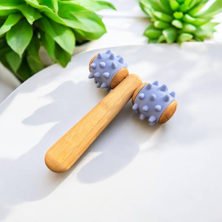 Bamboo Switch - Wholesale Body massager - Bamboo Body Rolling Massage Tool | Faire Market Bestseller4