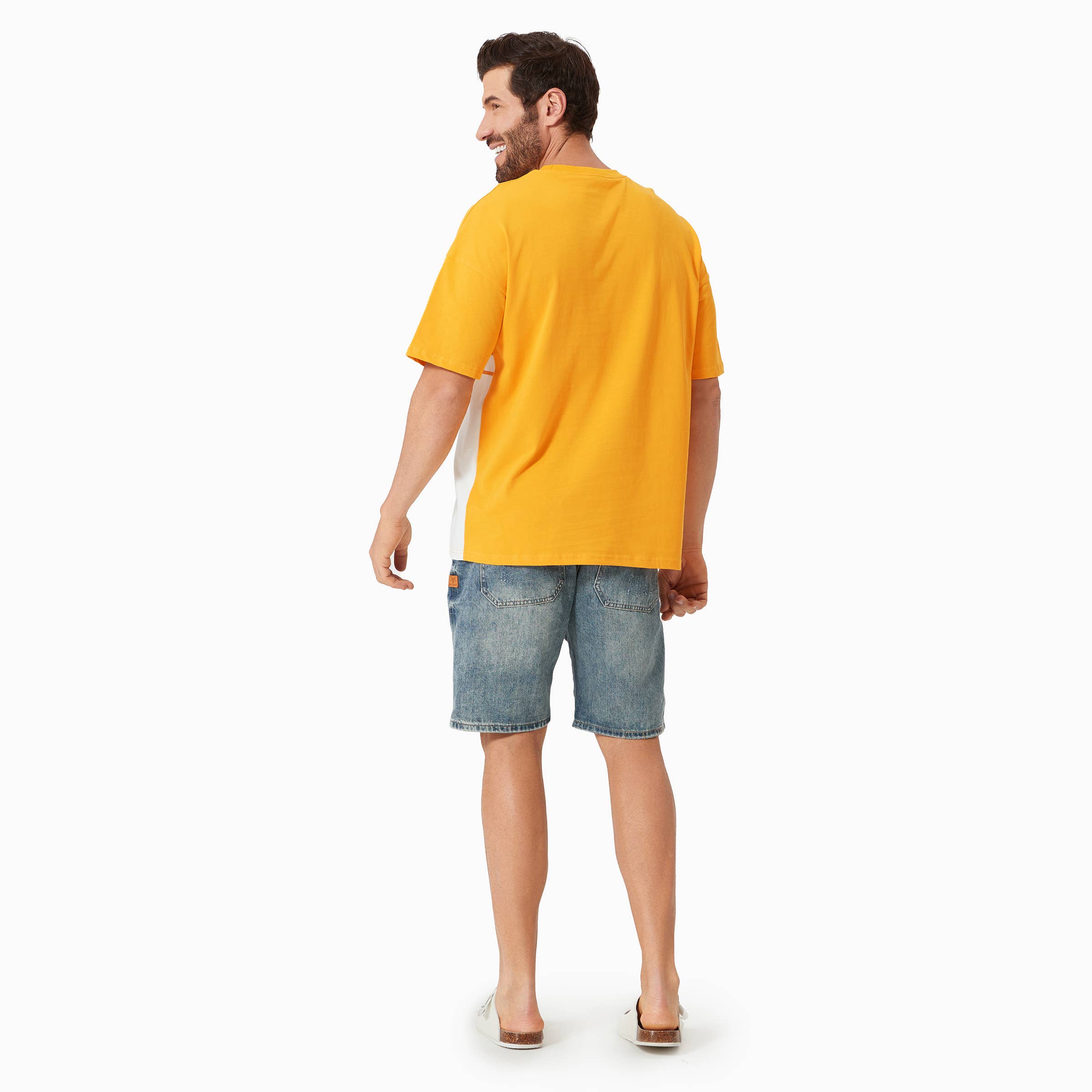 Giallo Maglietta a righe gialle abbinata per la famiglia PatPat & Vestito Paisley in vendita all'ingrosso su Faire3