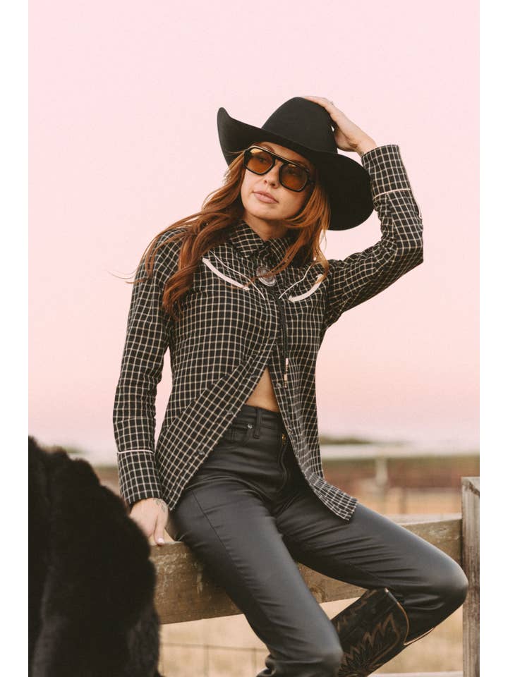 Rodeo Hippie - Wholesale Button Down Shirt - Women's - MOD WESTERN BUTTON BLOUSE (Pre-pack 2/2/2/1)1