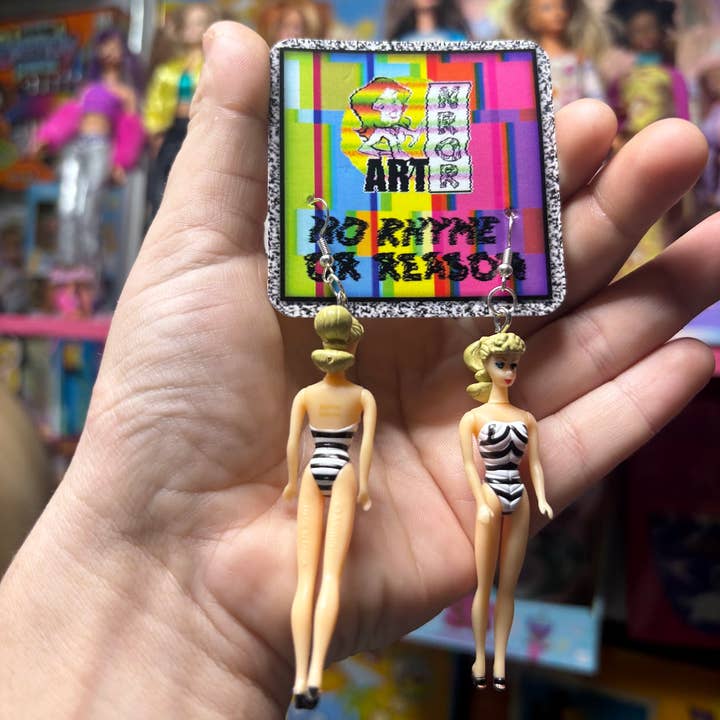 NO RHYME OR REASON ART - Wholesale Dangle Earrings - Classic, Original Barbie Earrings - Posable, Retro, 50s1