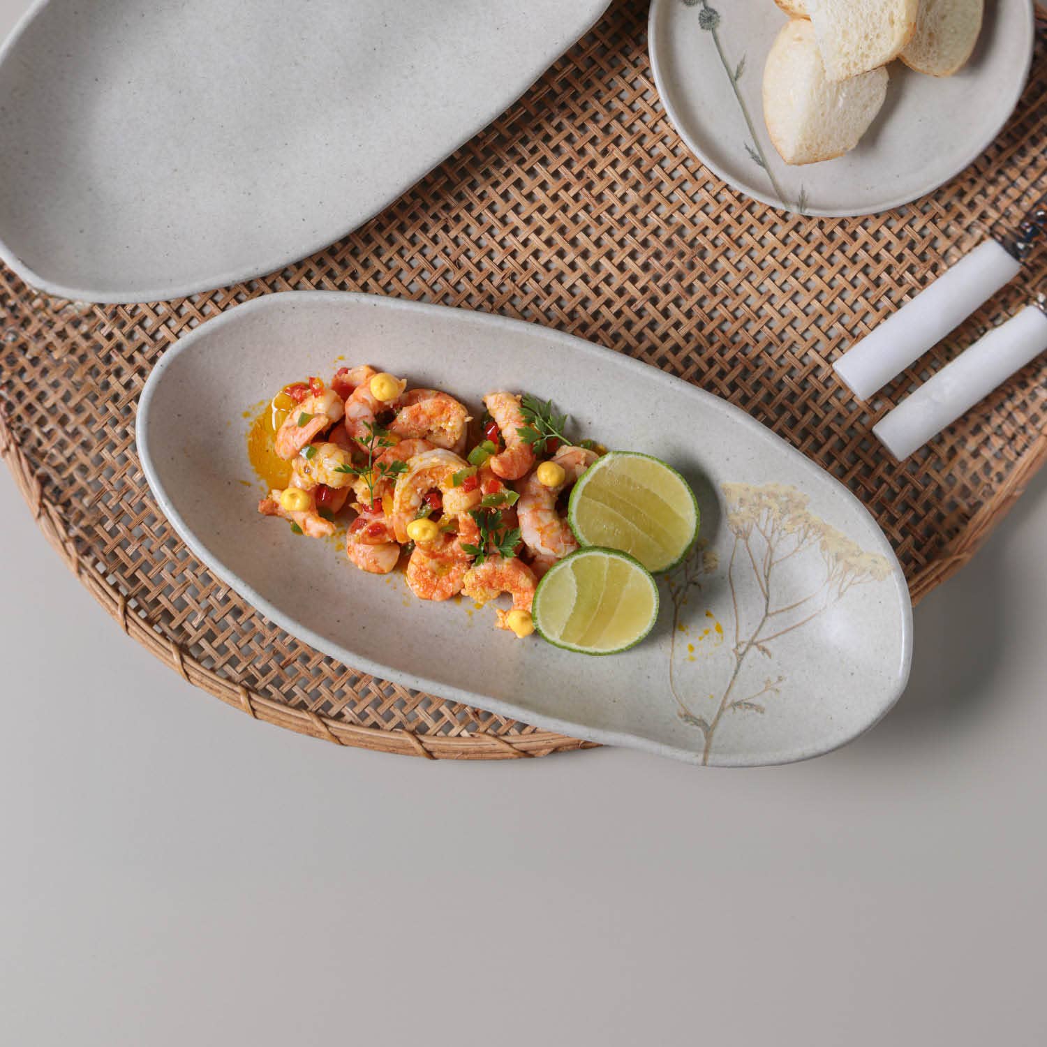 Elfenben Dybt ovalt fad stort stentøj 12,6 x 6,3" Campestre for engroshandel på Faire2