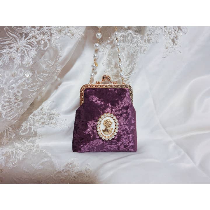 LeisTextileStudio - Wholesale Wallet - Women's - Handmade Velvet Vintage Kiss lock Handbag With Card Holder31
