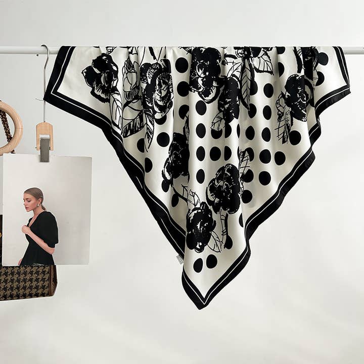 PEACH ACCESSORIES - Venta al por mayor Bufanda - Mujer - Pañuelo de Seda con Cuello de Lunares Florales F7761