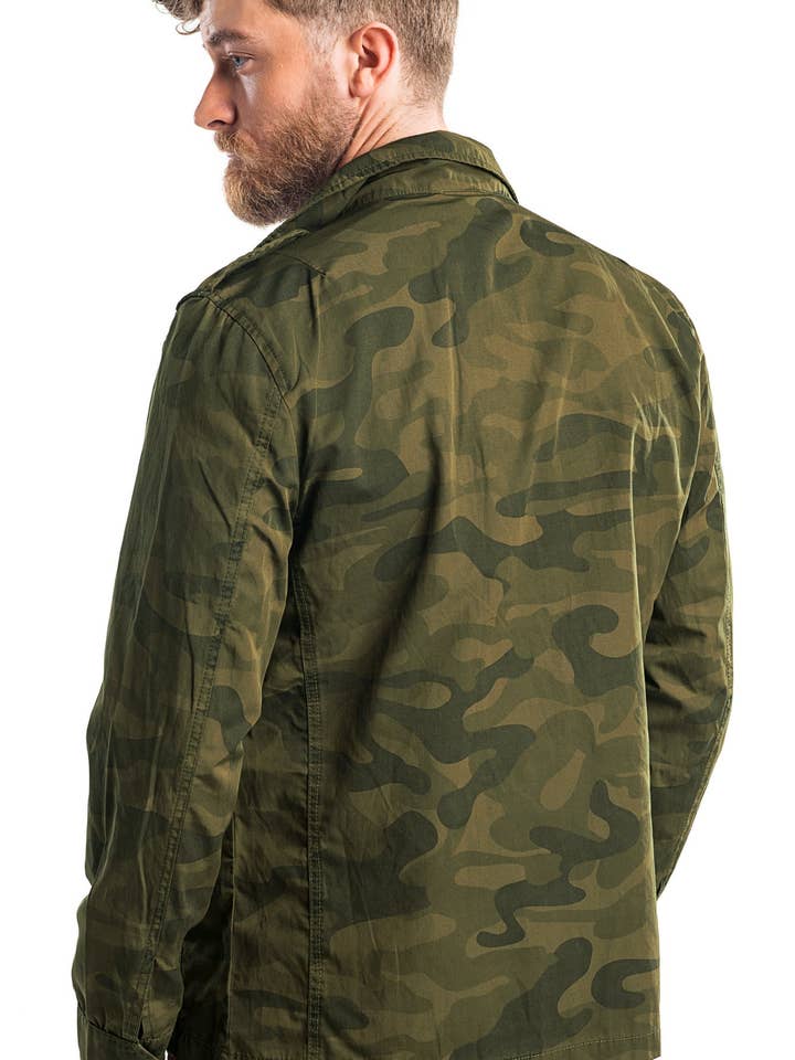 Bayswater Road Jacke — Oliv Camo für den Großhandel von Virgoan Wish LLC