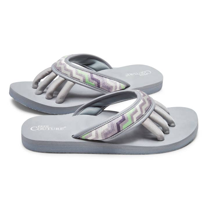 Pedi Couture – wholesale Sandals – Women's – Chevron Women's Yoga Toe Separator Sandals