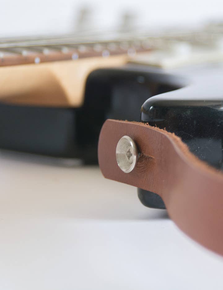 DECE - Wholesale Guitar Strap - Unisex - Guitar strap full grain leather - Strummer4