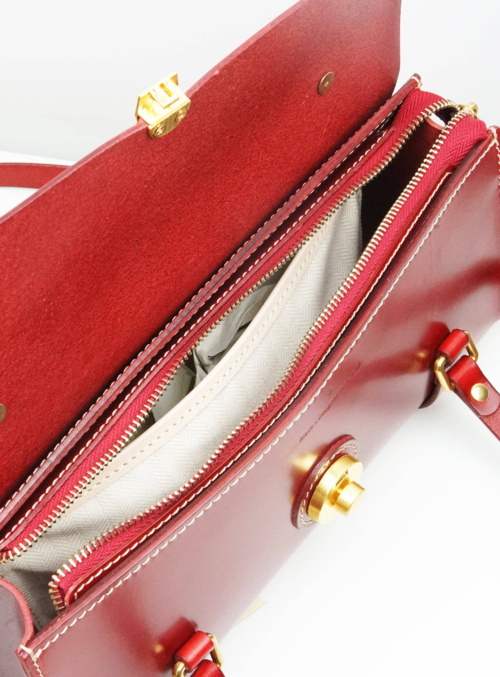 UPPDOO - Wholesale Satchel - Women's - Vive 2.0 Classic Baguette Satchel- Ruby4