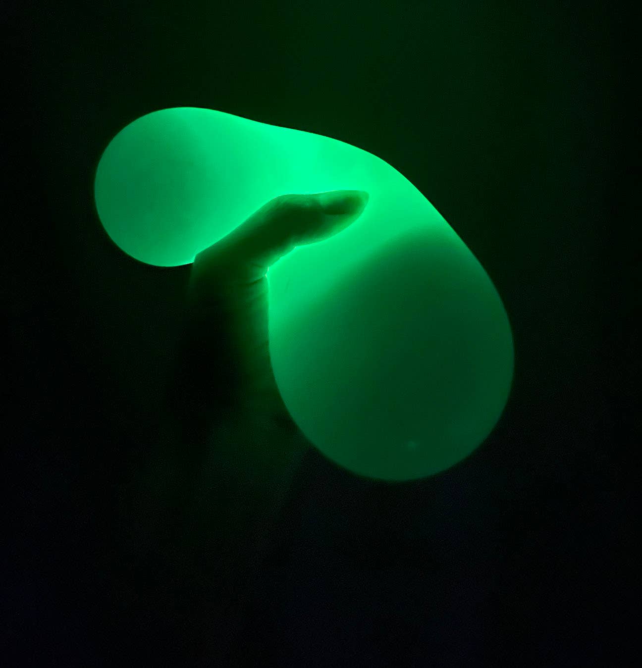 Curious Minds Toys - Wholesale Stress Relief Ball/Dough - 1 Boxed Jumbo 4" Glow in the Dark Doh Filled Stress Ball -1