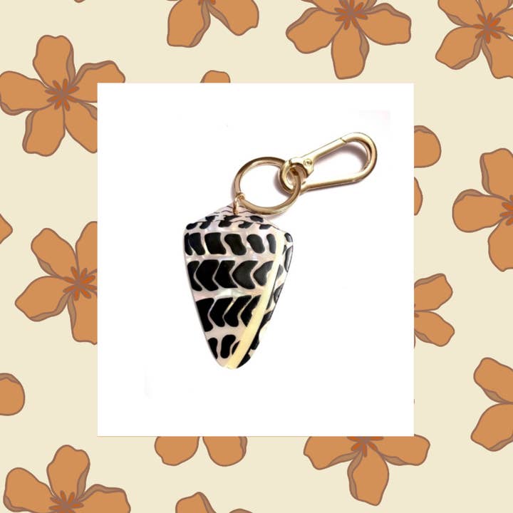 The Coconut Collective - Wholesale Keychain - Unisex - Hebrew Cone Shell Keychain