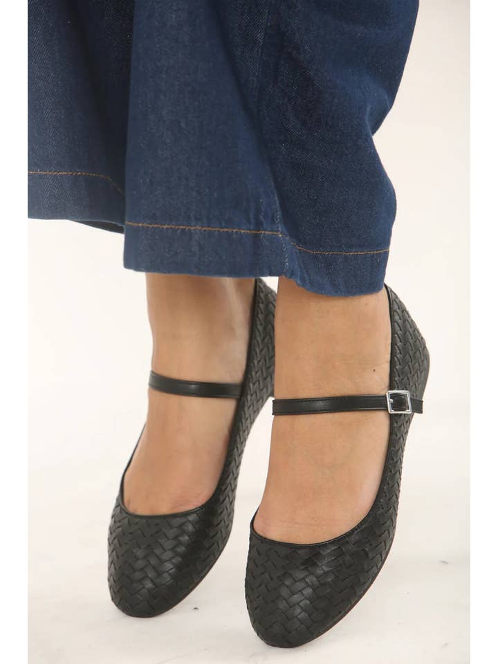 BLACK WOVEN MARY JANE BALLET for wholesale on Faire3