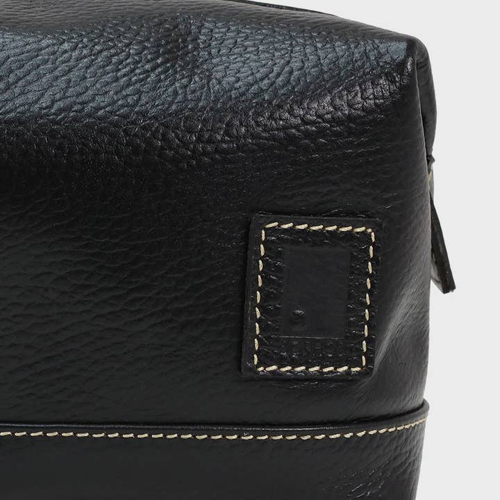 Sophos – wholesale Toiletry bag – men's – Attire Leather Stitched Washbag6