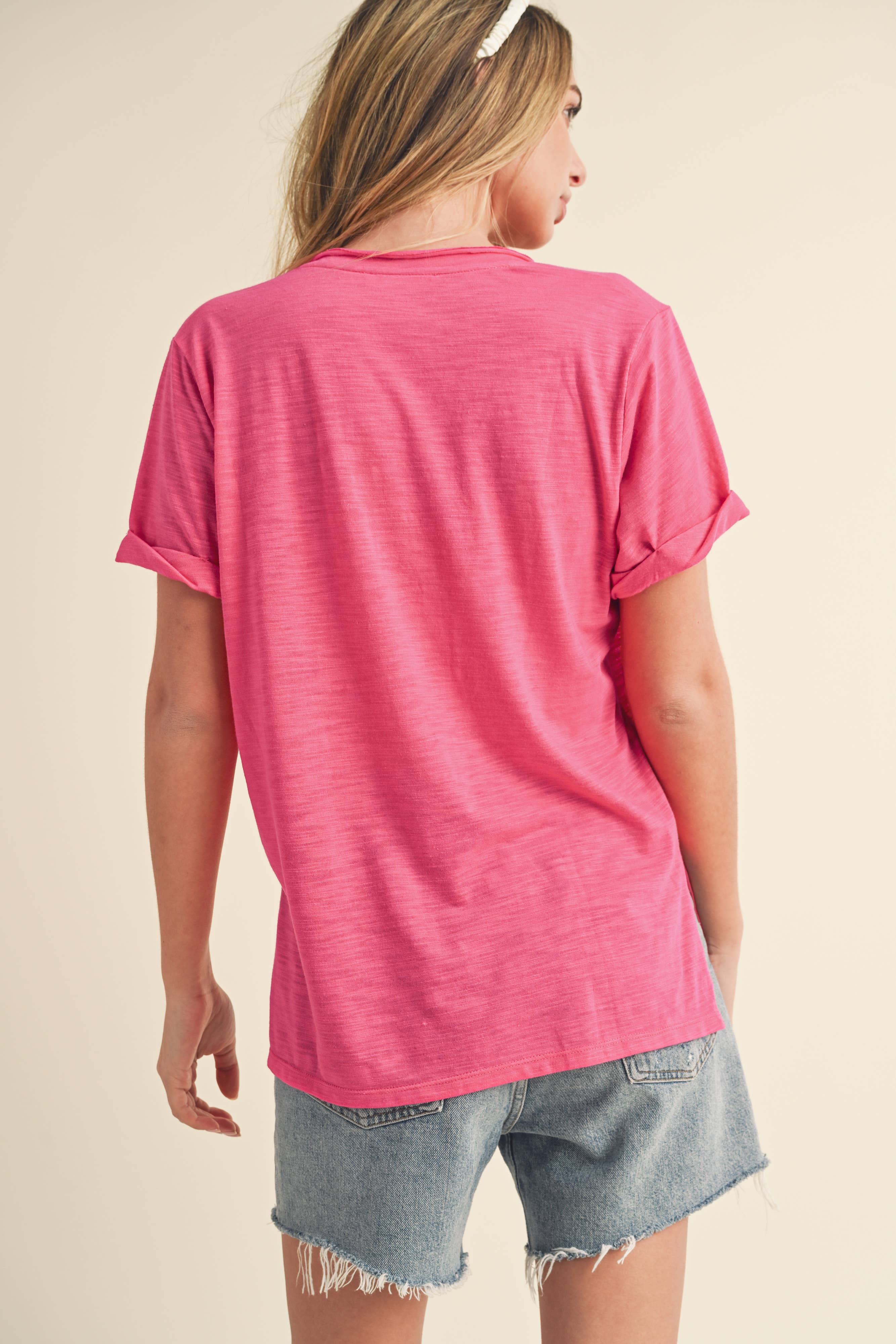 AEMI + CO - Wholesale T-Shirt - Women's - 8286DK Zoie V-Neck Short Sleeve Top 540