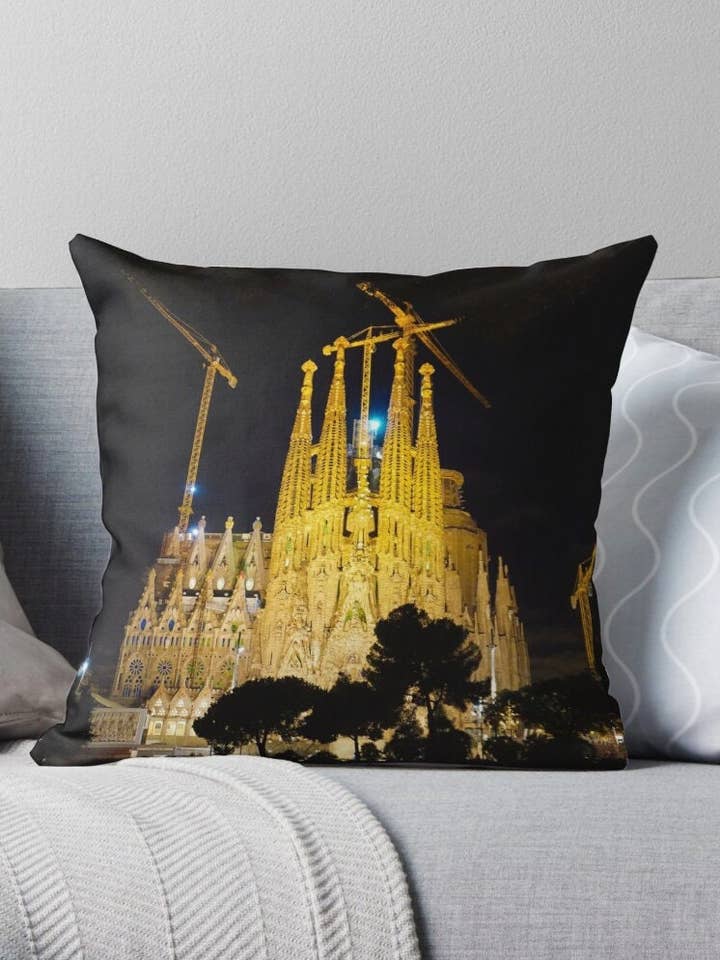 Sagrada Familia, Barcelona, Spanien. Fotografering, Kasta kudde för wholesale av SAVAQ