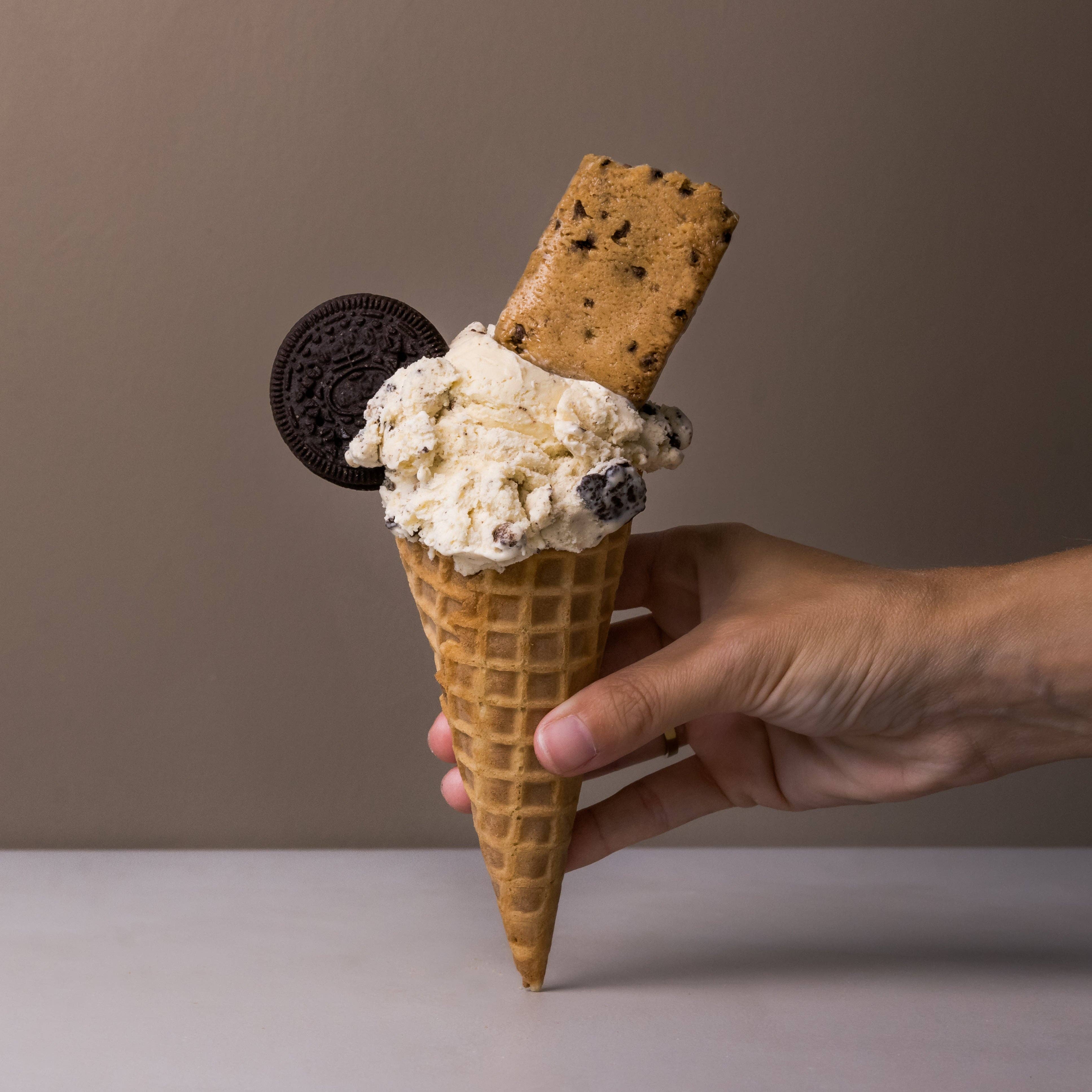 Stars + Honey - Wholesale Snack Bar - Cookies and Cream (10-Pack)2