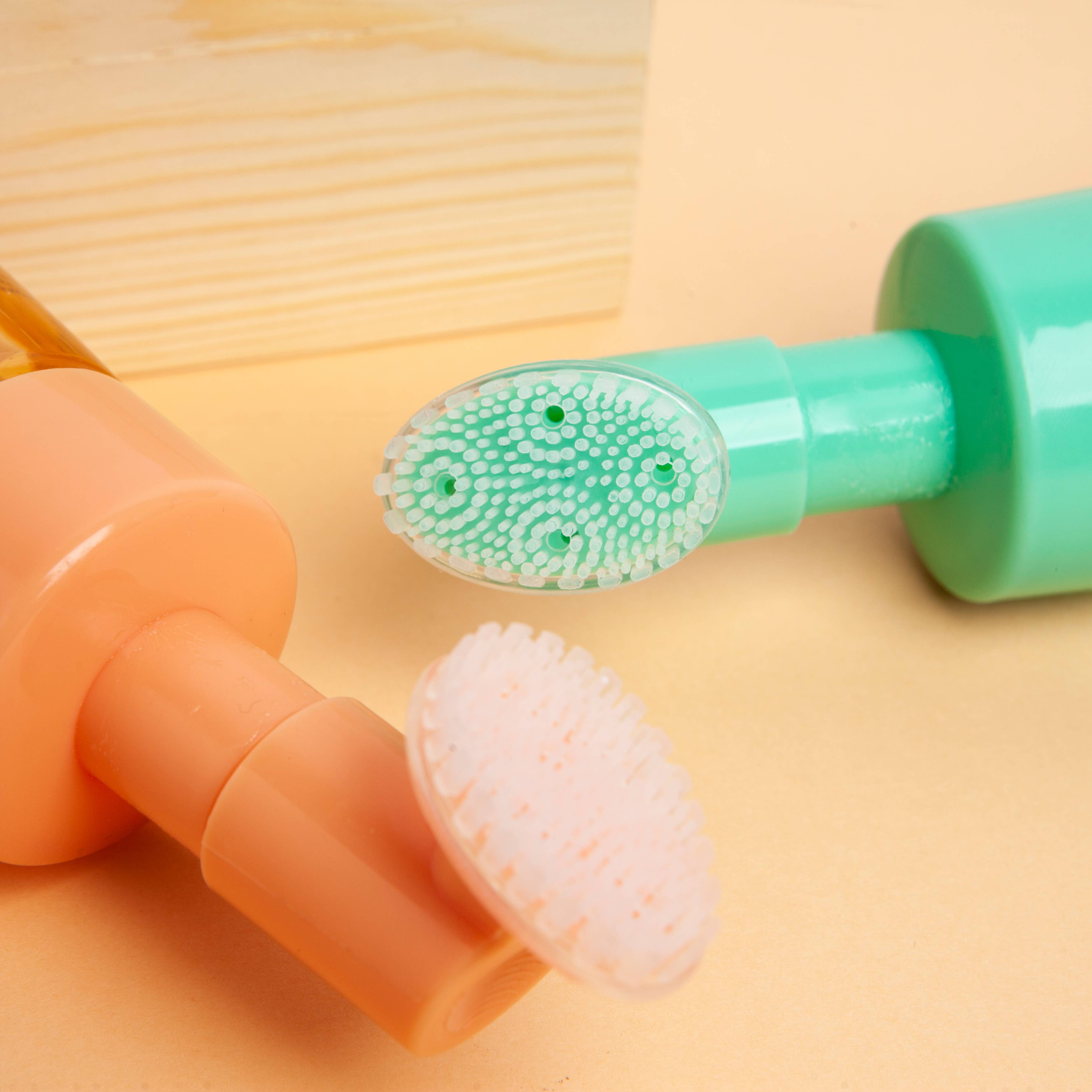 Aquarius Cosmetic SLU - Wholesale Facial Cleanser - Idc Institute Aloe Vera Foam Cleanser 240ml2