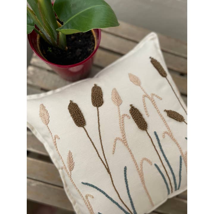 Punch Simple - Vente Housse de coussin - Housse de coussin en forme de roseaux brodés à l'aiguille perforée1