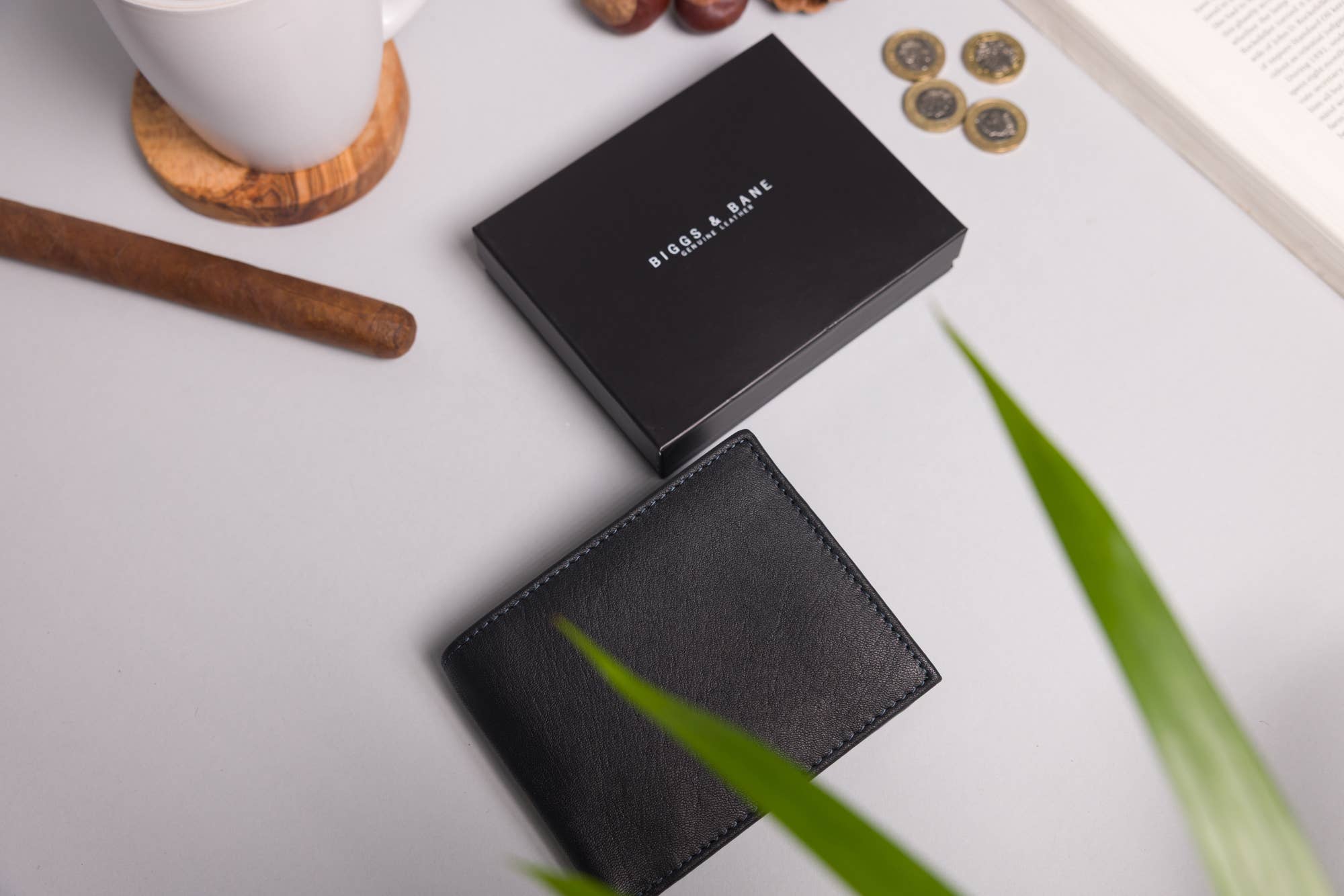 Redbrick - Wholesale Wallet - Men's - Biggs & Bane Men's Bifold Black & Navy Leather Wallet With Large Zip Coin Pocket9