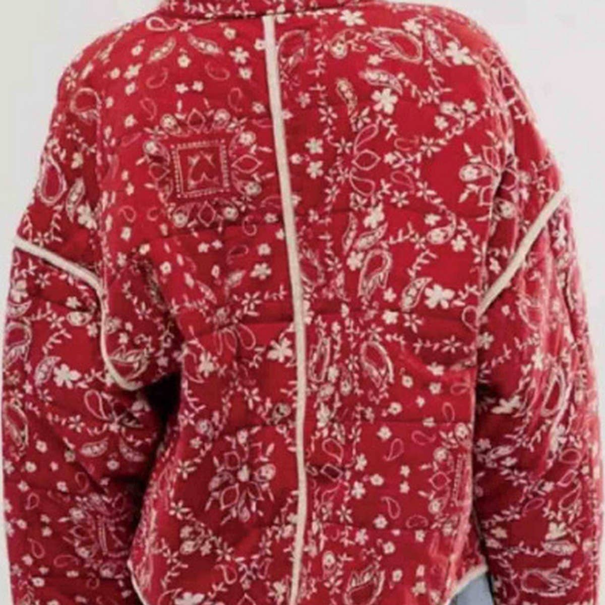 ACCITY - Wholesale Puffer Jacket - Women's - COLOUR-BLOCK FLORAL PRINT QUILTED JACKETS_CWOJA155011