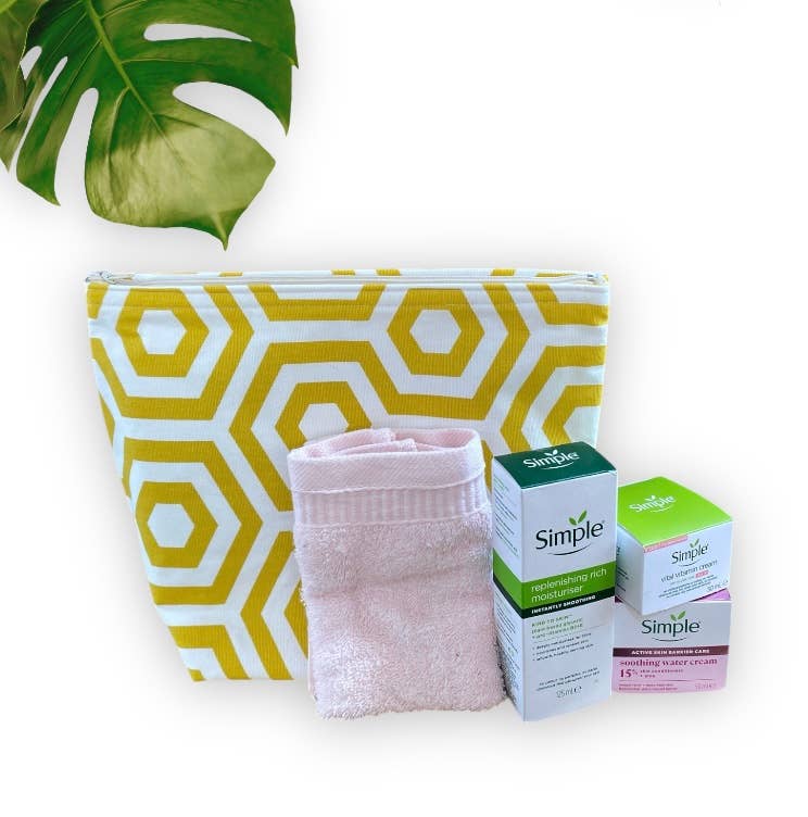 everydaybags.gifts - Vendita all'ingrosso Beauty case - Donna - Borsa da Toilette Artigianale Ecologica – Tessuto Hex Saffron1