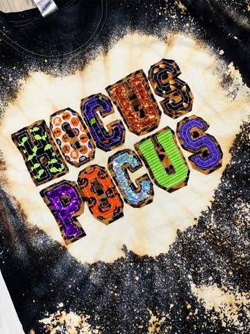 Dubbel gestapeld tie dye HOCUS POCUS shirt voor wholesale door Sew Fancy Designs