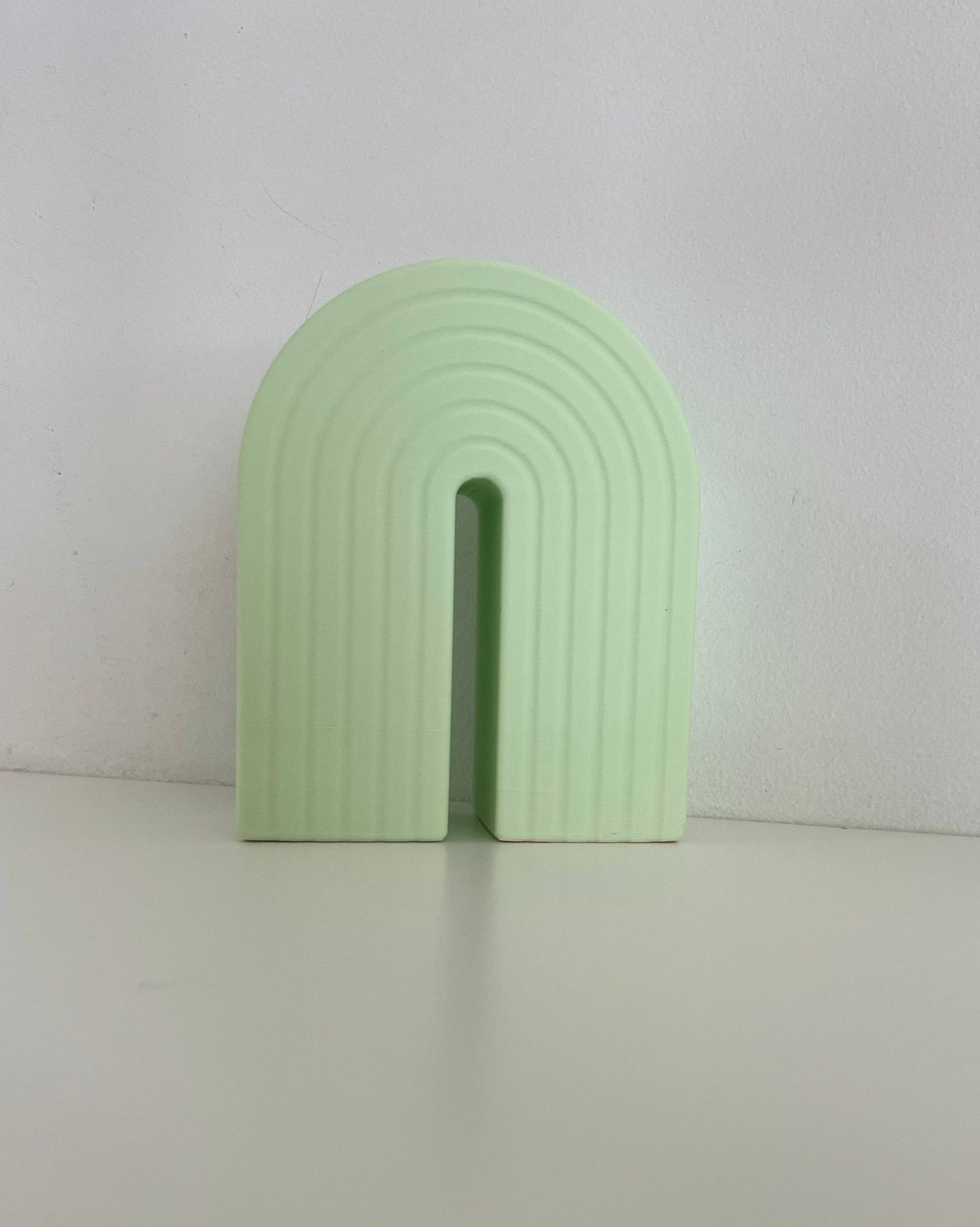 Brehmwood Creative - Wholesale Bookend - Rainbow Bookend Organizer | Perfect for the Desktop or Succulent/Plants4