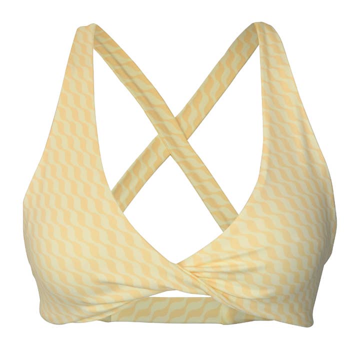 KAIA TWIST SPORTS CROP and other Purchase Wholesale kain. Free Returns & Net 60 Terms on Faire trending on Faire.