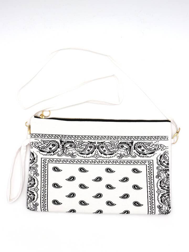 Tasche Nr. 820219 mit Bandana-Muster für den Großhandel von LIL' MOON