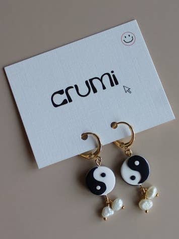 Pearlita oorbellen voor wholesale door CRUMi Stuff