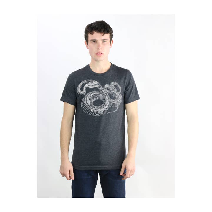 T-shirt Squelette de Serpent Charlie pour la vente par Gaspar Gou