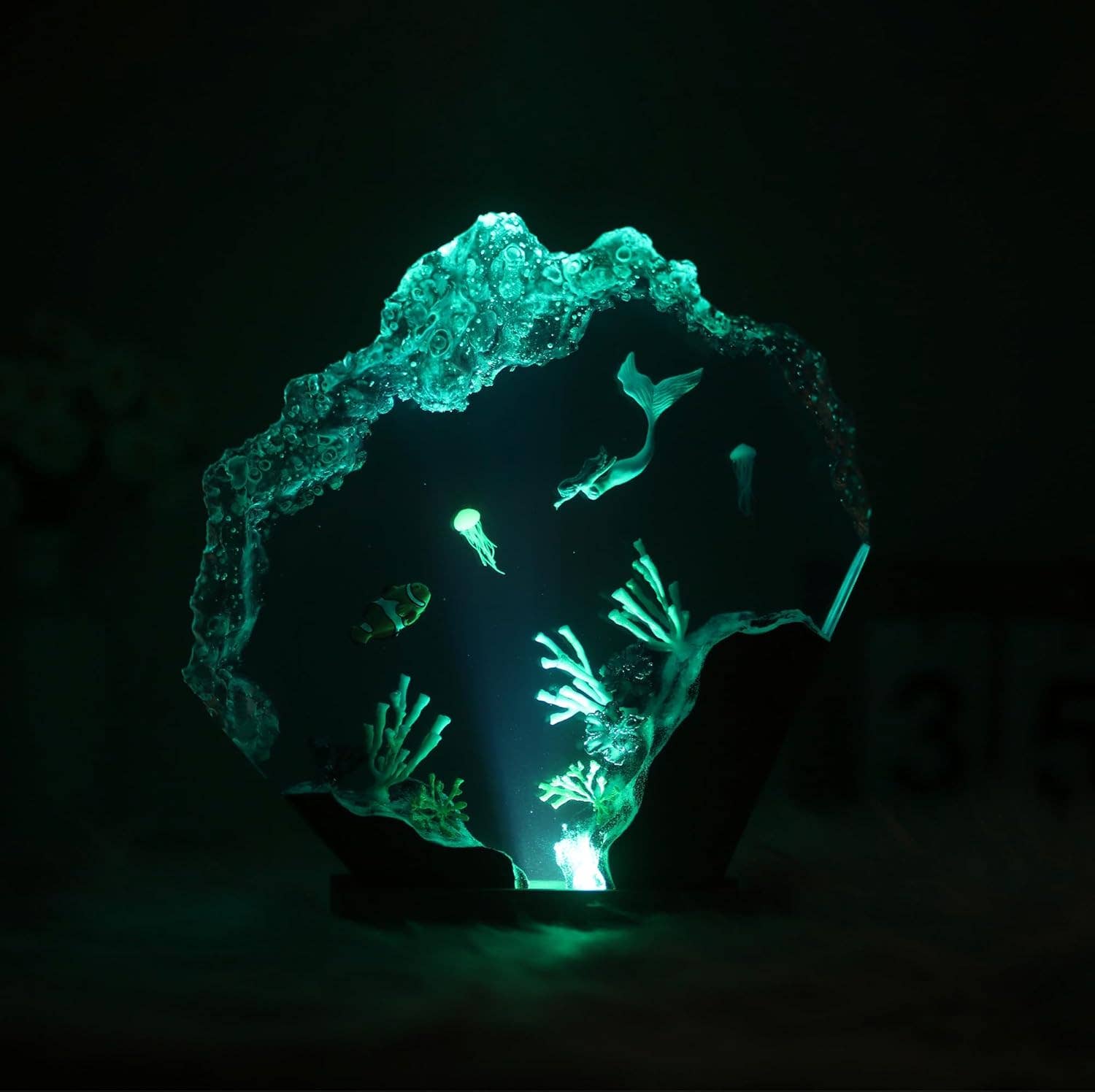Merchemy - Vendita all'ingrosso Luci notturne - Lampada decorativa notturna in resina epossidica con meduse oceaniche.3