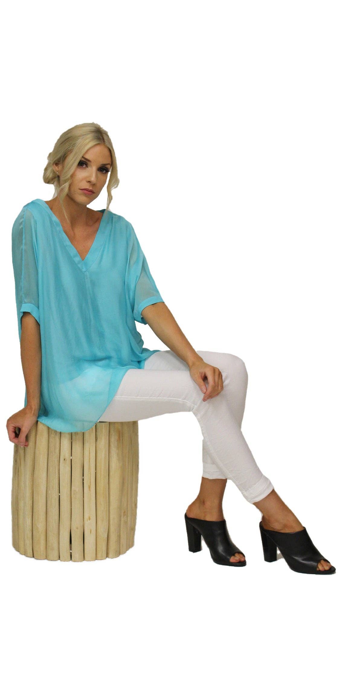 Gigi Moda - Wholesale Blouse - Women's - V-Neck Short Sleeve Blouse18