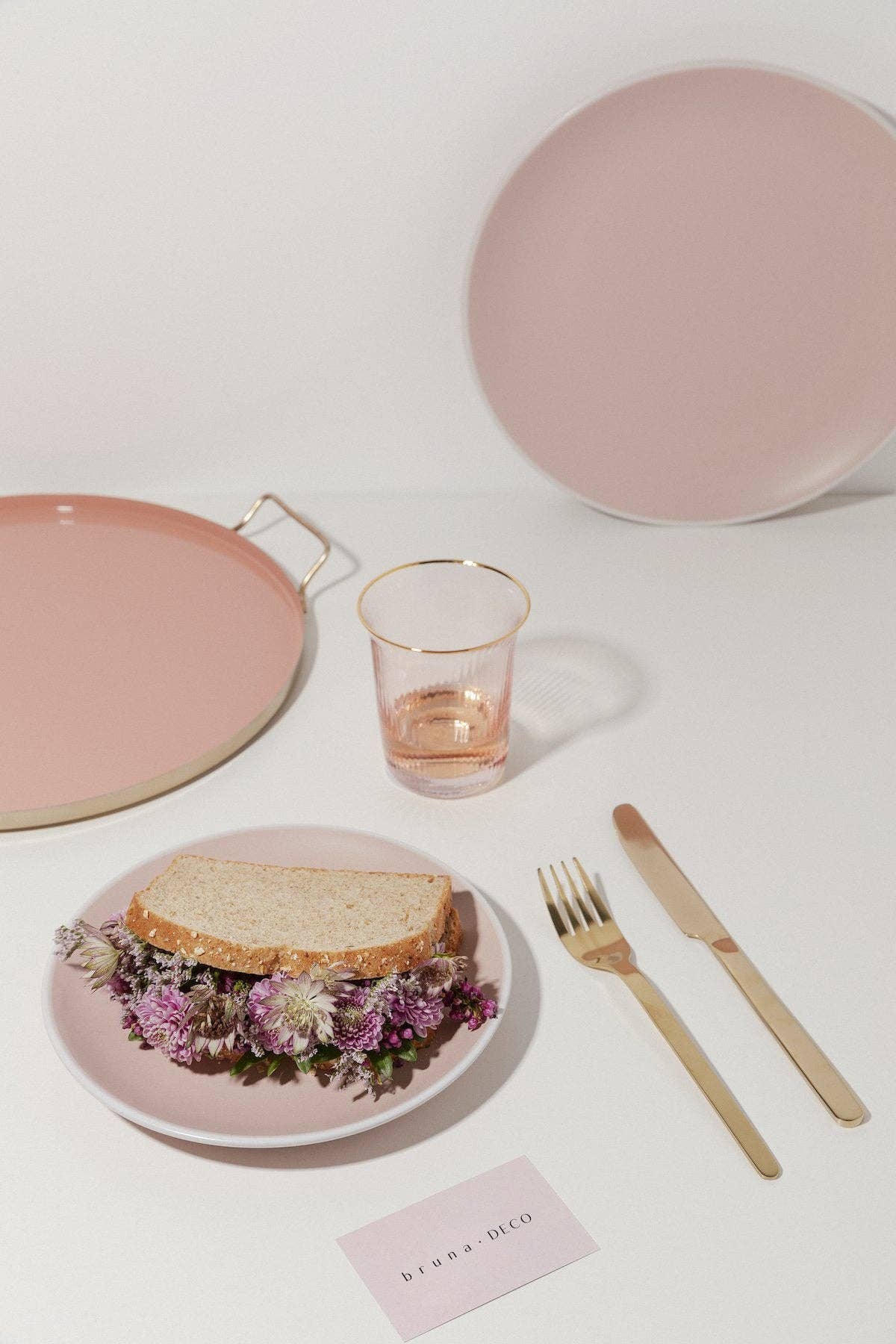 Bruna - Wholesale Flatware Set - Set of 4 gold cutlery pieces · Deco ·2