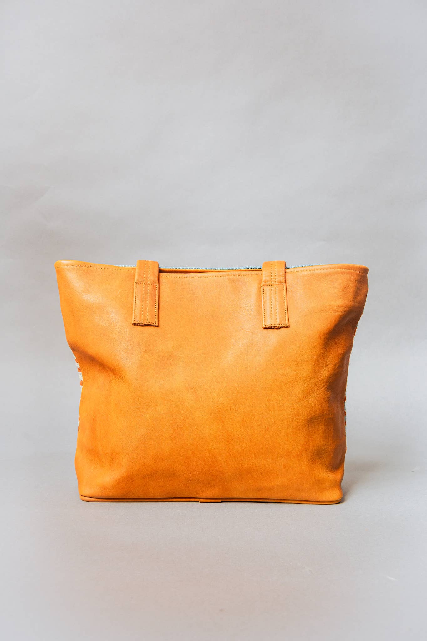 Awamaki - Wholesale Tote Bag - Women's - Woven Zip Tote5