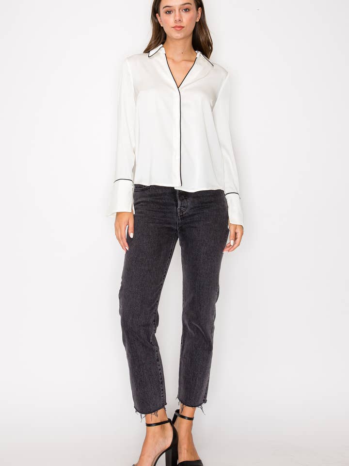 TT5653 KONTRASTRUNDAD SATINSKJORTA för wholesale av Edit by Nine