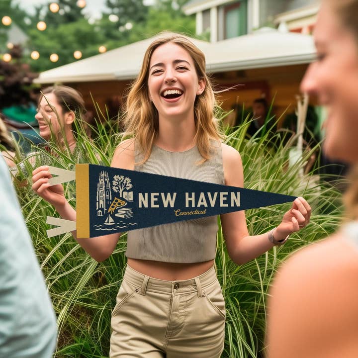 Estandarte de Feltro de New Haven Connecticut por atacado de Benoit's Design Co.