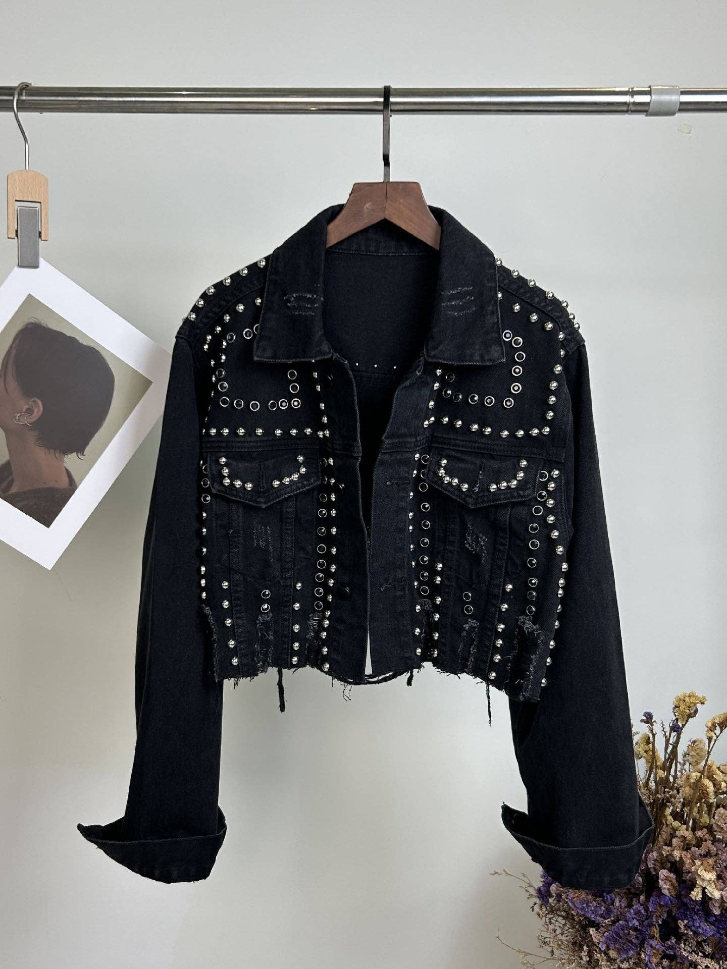 safistyle - Venta al por mayor Cazadora vaquera - Mujer - Chaquetas vaqueras recortadas y desgastadas0