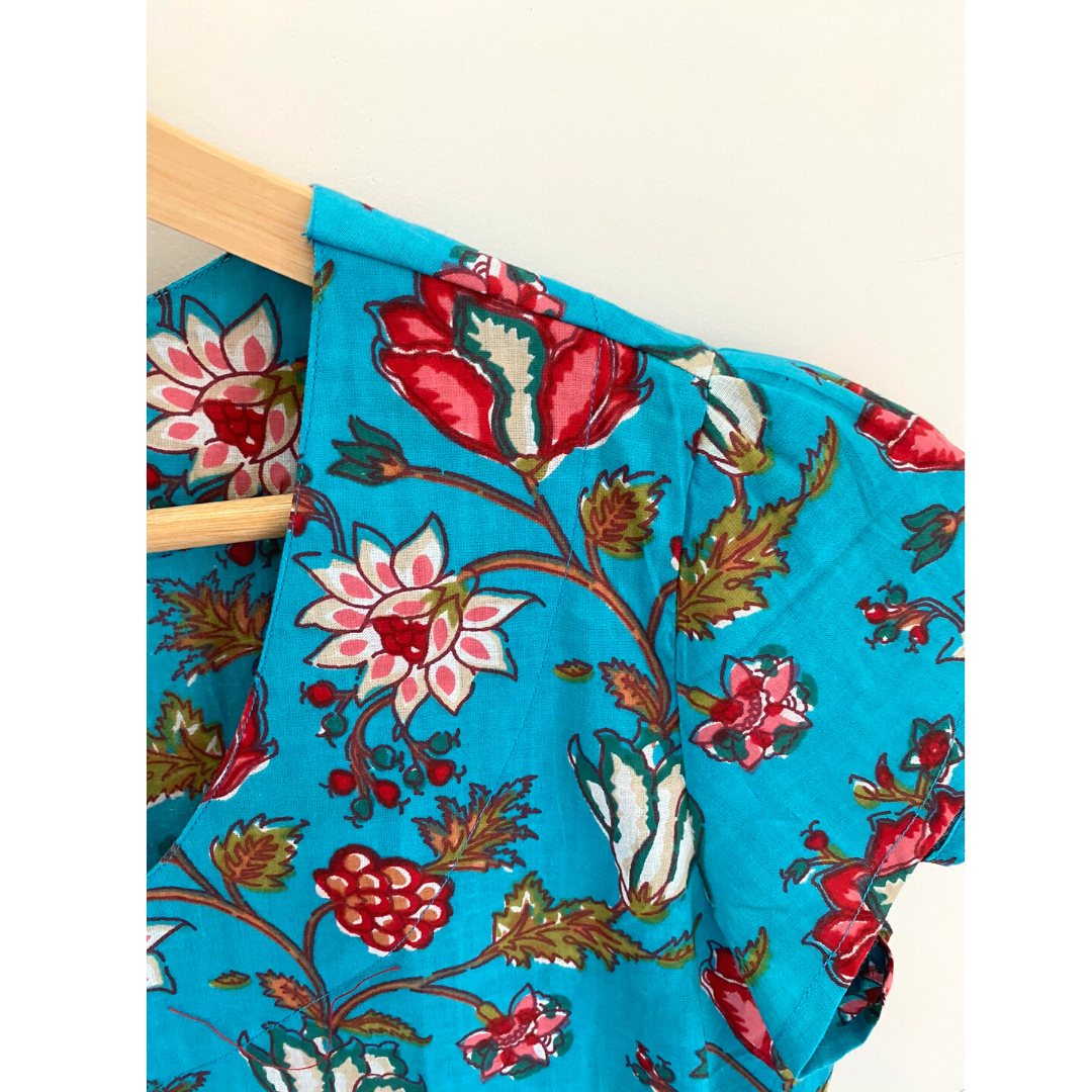 The Indian Bazaar - Wholesale Blouse - Dames - Dames Top - Relaxed Fit Ronde U-hals bloembladmouw Turquoise3