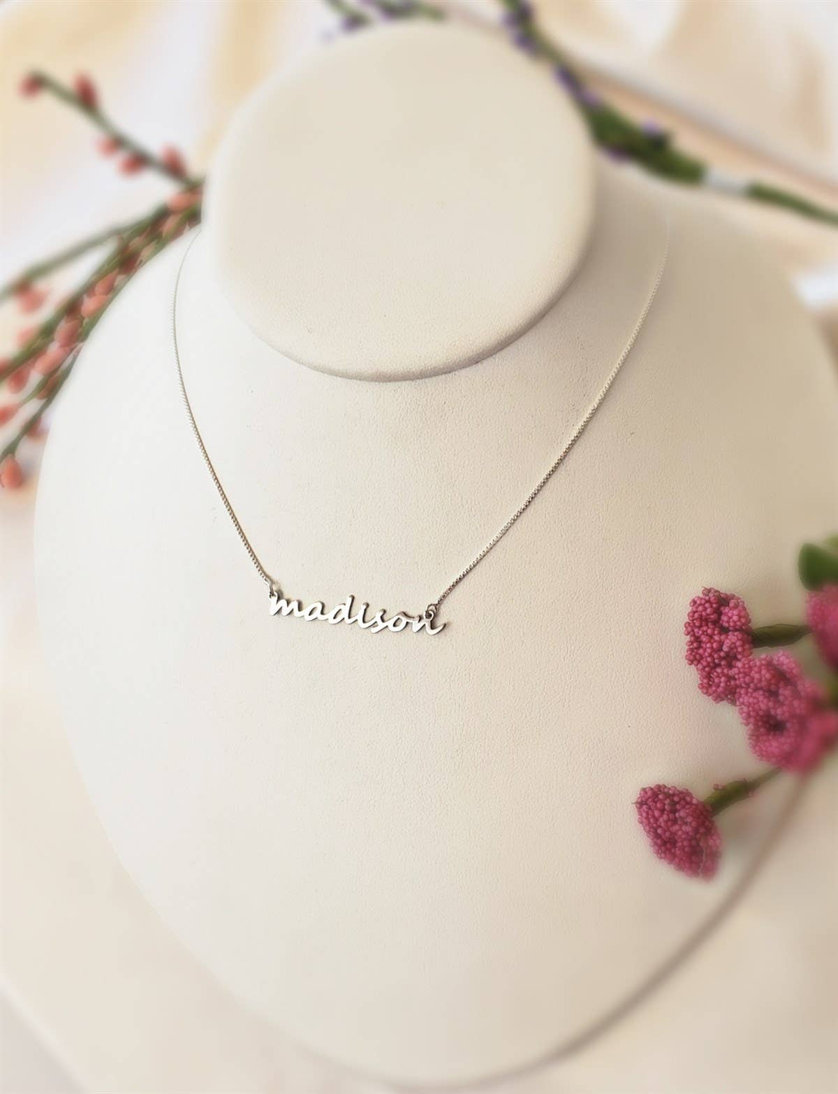 Tres Carmela – wholesale Hänge-/berlockhalsband – Alla gemener Minimalist Personligt Namn Halsband5