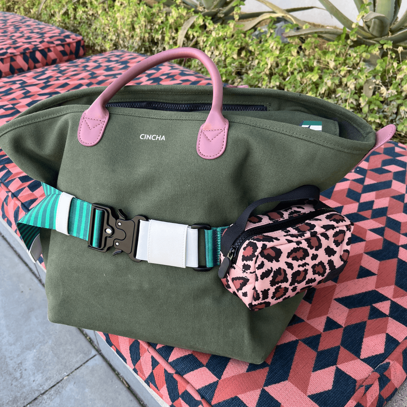 Cincha – wholesale Midjeväska - Dam – The Belt Buddy - Hyacint6