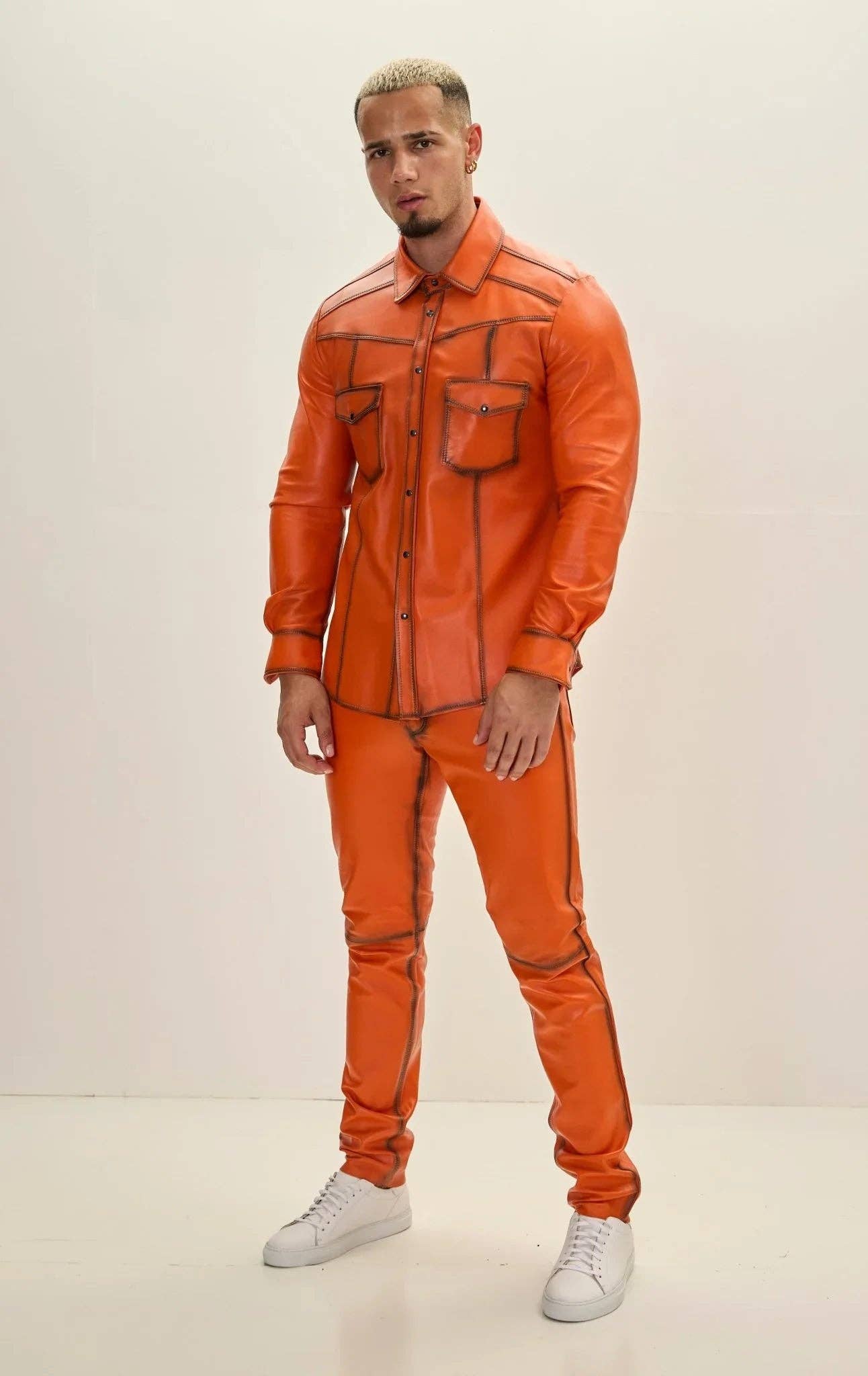 TINTA ARANCIONE Camicia da uomo in vera pelle di agnello color arancio in vendita all'ingrosso su Faire2